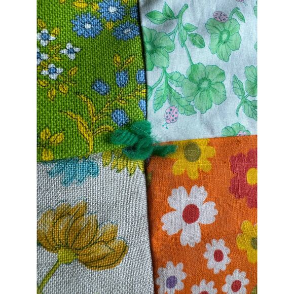 Funky boho Granny Patchwork Quilt Lap Blanket 35x41" Flowers Green Pink orange - Picture 9 of 10